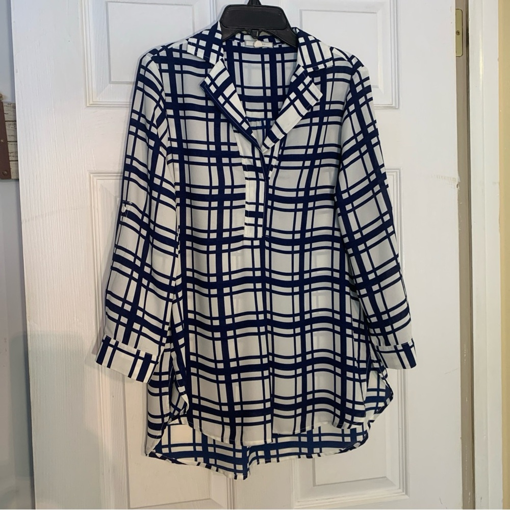 Pleione Long Sleeve Blouse Size S Blue White Squares V-Neck Anthropologie Women